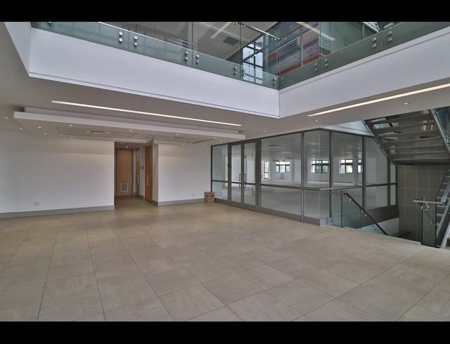 536M² OFFICE TO LET IN WATERFALL